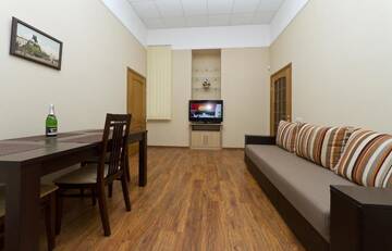 Фото номера Апартаменты с 1 спальней, Saksaganskogo 15 Апартаменты LuxCenterApartment г. Киев 6