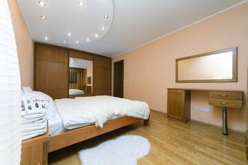Фото номера One-Bedroom Apartment  on Boulevard Lesi Ukrainki 3 Апартаменты Alex Apartments near Kreshatik st г. Киев 13