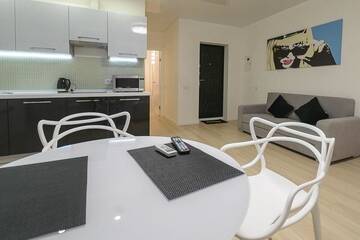 Фото номера Two-Bedroom Apartment on Baseinaya 3 Апартаменты Alex Apartments near Kreshatik st г. Киев 7