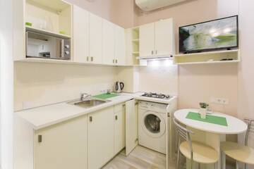 Фото номера Полулюкс с гидромассажной ванной - Baseina street 3 Апарт-отели Basseynaya Apart Hotel г. Киев 9