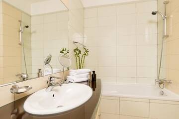 Фото номера Апартаменты бизнес-класса Апарт-отели Senator City Center г. Киев 16
