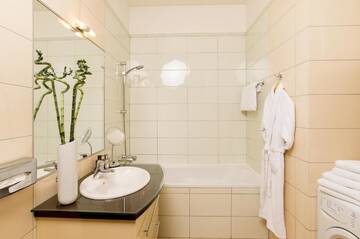 Фото номера Апартаменты с 1 спальней Апарт-отели Senator City Center г. Киев 66