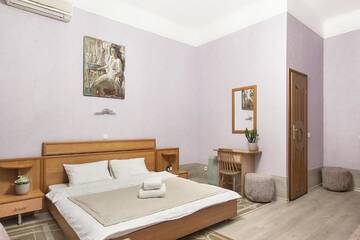 Фото номера Улучшенный двухместный номер с 1 кроватью Отель Centrooms Kropivnizkogo Mini-Hotel г. Киев 4