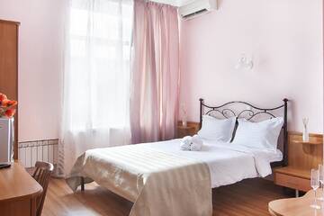 Фото номера Двухместный номер с 1 кроватью Отель Centrooms Kropivnizkogo Mini-Hotel г. Киев 3