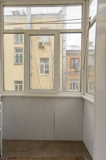 Фото номера Апартаменты с 2 спальнями - ул. Малая Житомирская, 5 Апартаменты KievAccommodation in the center - 2 bedroom Apartment г. Киев 15