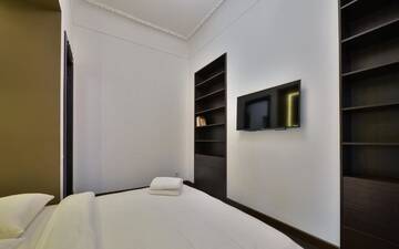 Фото номера Апартаменты с душем Апартаменты KievApts Maydan Apartments г. Киев 12