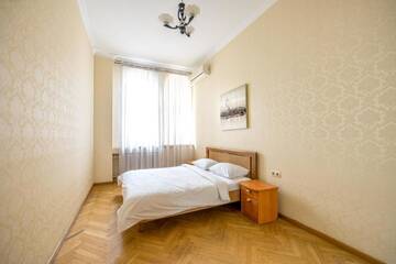 Фото номера Мезонет Апартаменты KievApts Maydan Apartments г. Киев 13