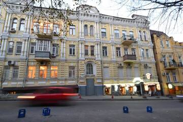 Фото номера Мезонет Апартаменты KievApts Maydan Apartments г. Киев 2