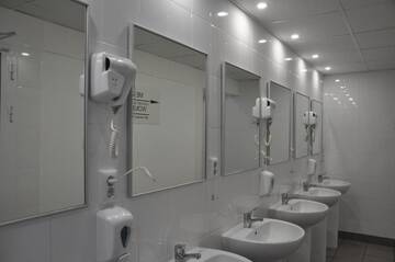 Фото номера Кровать в общем номере с 2 кроватями Хостелы Z-Hostel г. Киев 5