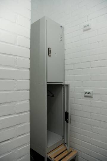 Фото номера Кровать в общем номере с 2 кроватями Хостелы Z-Hostel г. Киев 8