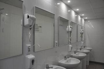 Фото номера Кровать в общем номере с 2 кроватями Хостелы Z-Hostel г. Киев 2