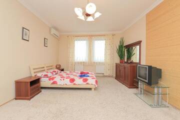 Фото номера Апартаменты с видом на город Апартаменты Apartment 13А Holosiivska Street г. Киев 2