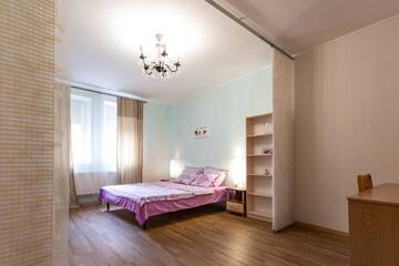 Фото номера Апартаменты с балконом Апартаменты Apartment 13А Holosiivska Street г. Киев 9