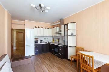 Фото номера Апартаменты с балконом Апартаменты Apartment 13А Holosiivska Street г. Киев 18