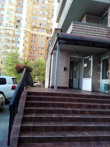 Фото номера Апартаменты с балконом Апартаменты Apartment 13А Holosiivska Street г. Киев 32