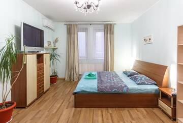 Фото номера Апартаменты с балконом Апартаменты Apartment 13А Holosiivska Street г. Киев 2