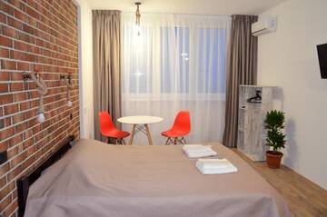 Фото номера Стандартные апартаменты Апартаменты SKY Apartment Virmenska г. Киев 2