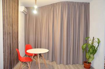 Фото номера Улучшенные апартаменты Апартаменты SKY Apartment Virmenska г. Киев 2