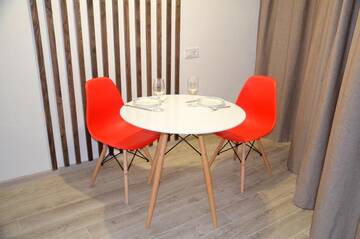 Фото номера Улучшенные апартаменты Апартаменты SKY Apartment Virmenska г. Киев 3