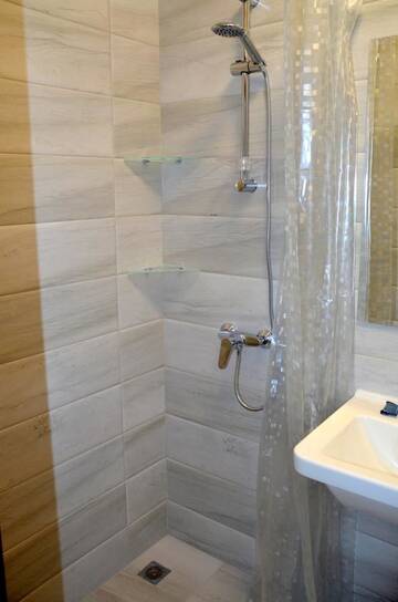 Фото номера Апартаменты Делюкс Апартаменты SKY Apartment Virmenska г. Киев 10
