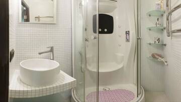 Фото номера Апартаменты с балконом Апартаменты Kyiv downtown apartment on Saksaganskogo street 87 г. Киев 19