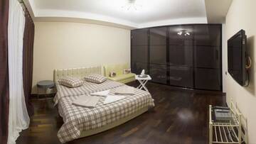 Фото номера Апартаменты с балконом Апартаменты Kyiv downtown apartment on Saksaganskogo street 87 г. Киев 14