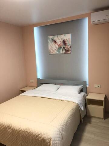 Фото номера Двухместный номер Делюкс с 1 кроватью и балконом Апартаменты East Residence г. Киев 3