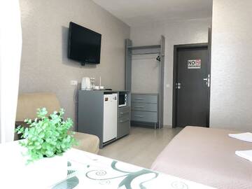 Фото номера Двухместный номер Делюкс с 1 кроватью Апартаменты East Residence г. Киев 3