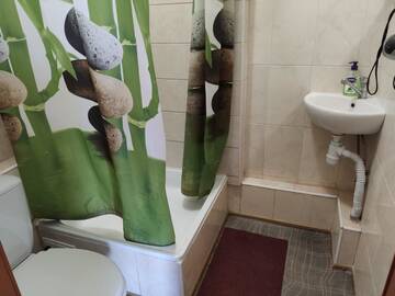 Фото номера Апартаменты с балконом Апартаменты Bambukovyi Gai г. Киев 4