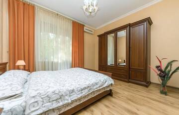 Фото номера Апартаменты Апартаменты Two Bedroom Apartment on Liuteranska street г. Киев 10