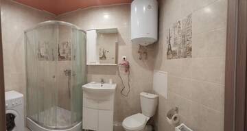 Фото номера Апартаменты с балконом Апартаменты Apartment near metro Pozniaky г. Киев 10