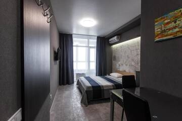 Фото номера Номер &quot;Комфорт&quot; с балконом Апартаменты Solo Apartment Virmenska г. Киев 21