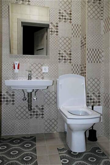 Фото номера Номер &quot;Комфорт&quot; с балконом Апартаменты Solo Apartment Virmenska г. Киев 28