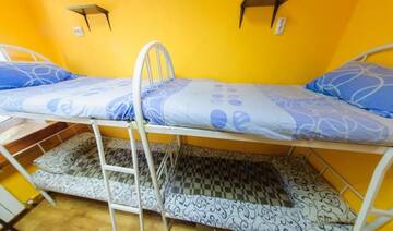 Фото номера Кровать в общем 8-местном номере Хостелы Yourhostel Svyatoshino г. Киев 16