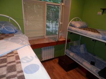 Фото номера Кровать в общем 6-местном номере Хостелы Yourhostel Svyatoshino г. Киев 9