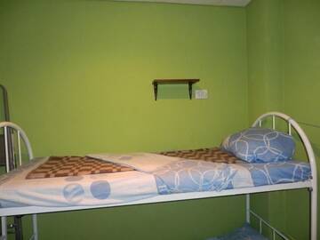 Фото номера Кровать в общем 4-местном номере для мужчин и женщин Хостелы Yourhostel Svyatoshino г. Киев 12