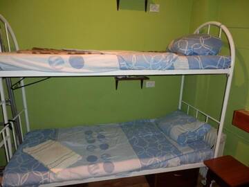 Фото номера Кровать в общем 4-местном номере для мужчин и женщин Хостелы Yourhostel Svyatoshino г. Киев 8