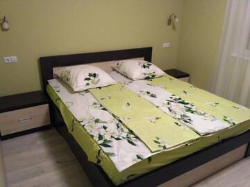 Фото номера Апартаменты с 2 спальнями Апартаменты Comfort Apartment on Bogdanivska street 7b г. Киев 12