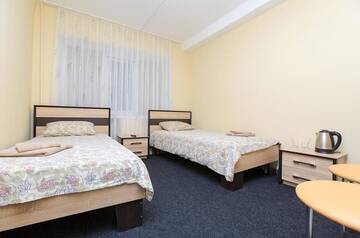 Фото номера Двухместный номер с 2 отдельными кроватями Гостевой дом Guest House near Railway Station г. Киев 5