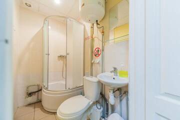 Фото номера Двухместный номер с 2 отдельными кроватями Гостевой дом Guest House near Railway Station г. Киев 8