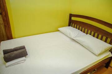 Фото номера Бюджетный двухместный номер с 1 кроватью Хостелы Golden Globus Hostel г. Киев 6