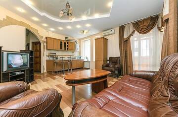 Фото номера Апартаменты с 2 спальнями. Kostolna 6 Апартаменты HouseHome г. Киев 5