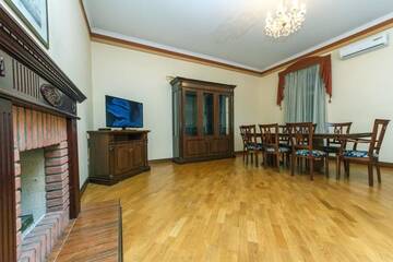 Фото номера Апартаменты Апартаменты Luxury Apartment near Olimpiyskiy Stadium г. Киев 17