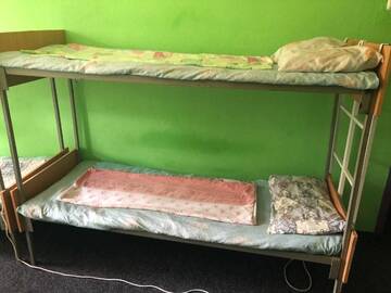 Фото номера Спальное место на двухъярусной кровати в общем номере для мужчин и женщин Хостелы Хостел Hikkaduwa Hostel г. Киев 6