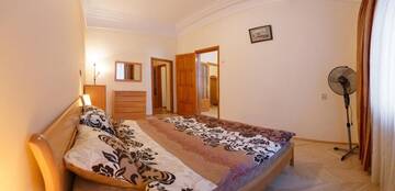 Фото номера Апартаменты с 1 спальней на ул. Крещатик, 25 Апартаменты Central Area Apartments г. Киев 14