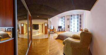 Фото номера Двухуровневые апартаменты Апартаменты Central Area Apartments г. Киев 5