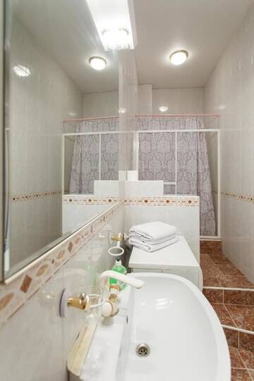 Фото номера Апартаменты с балконом на ул. Красноармейская Апартаменты Central Area Apartments г. Киев 24