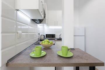 Фото номера Апартаменты с балконом Апартаменты *Kiev 2Rooms White Apartment г. Киев 9
