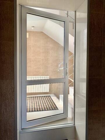 Фото номера Дом с 4 спальнями Дома для отпуска Sadovyy Comfortable Holiday Home г. Киев 79