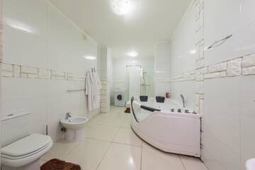 Фото номера Апартаменты с 2 спальнями Апартаменты Apartment in the city center г. Киев 21